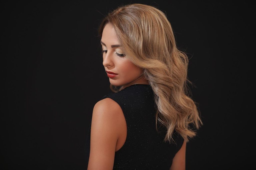 Over ons Diverse L'Oréal Professionnel haarproducten inclusief shampoo's, conditioners, styling- en behandelingsproducten voor alle ha